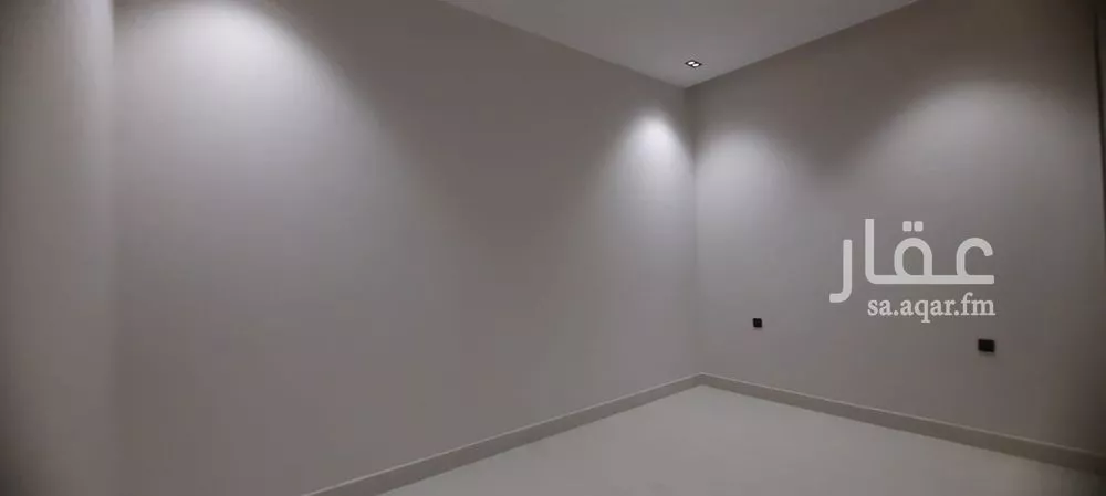 5 bedroom floor in Tuwaiq 6