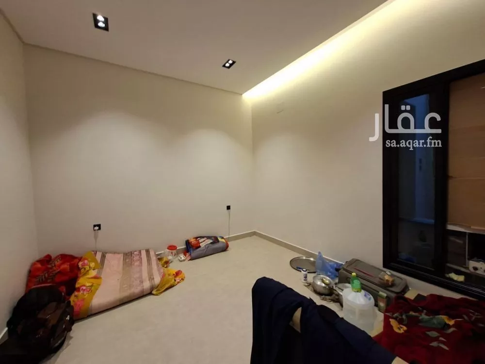 دور 5 غرف في السويدي 6