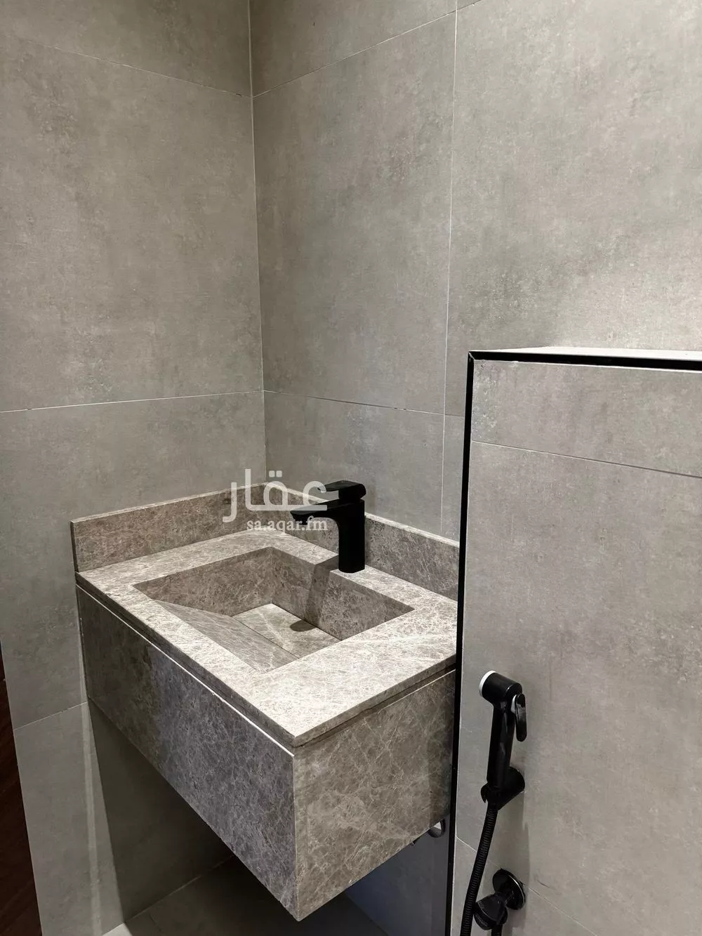 4 bedroom floor in Al Aridh 16