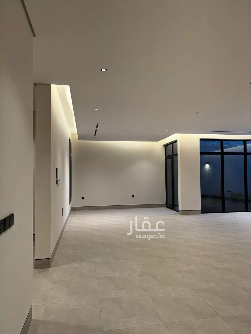 4 bedroom floor in Al Aridh 8