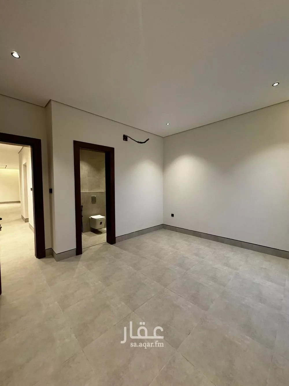 4 bedroom floor in Al Aridh 9