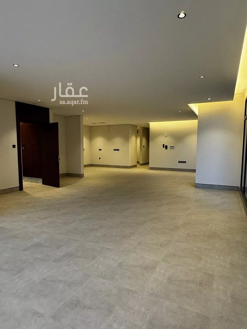 4 bedroom floor in Al Aridh 10
