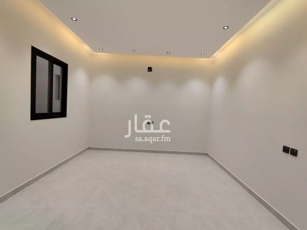 دور 6 غرف في احد 7
