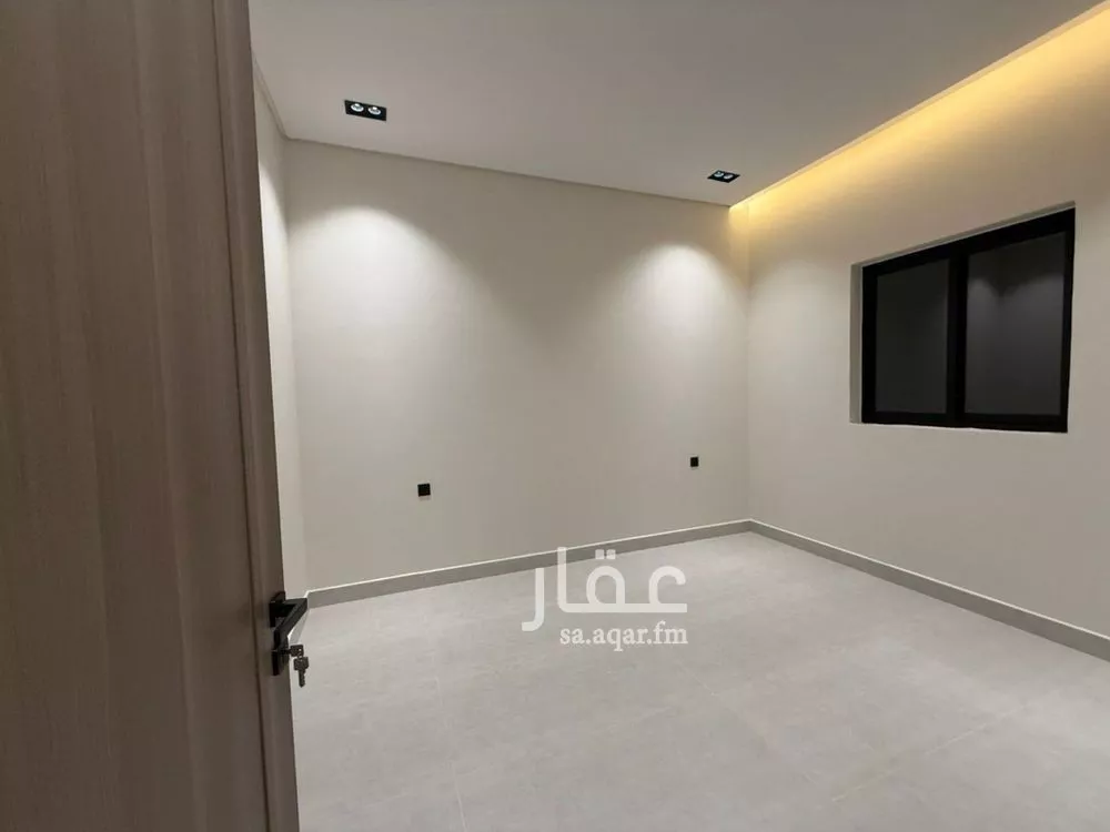 دور 5 غرف في السويدي 18