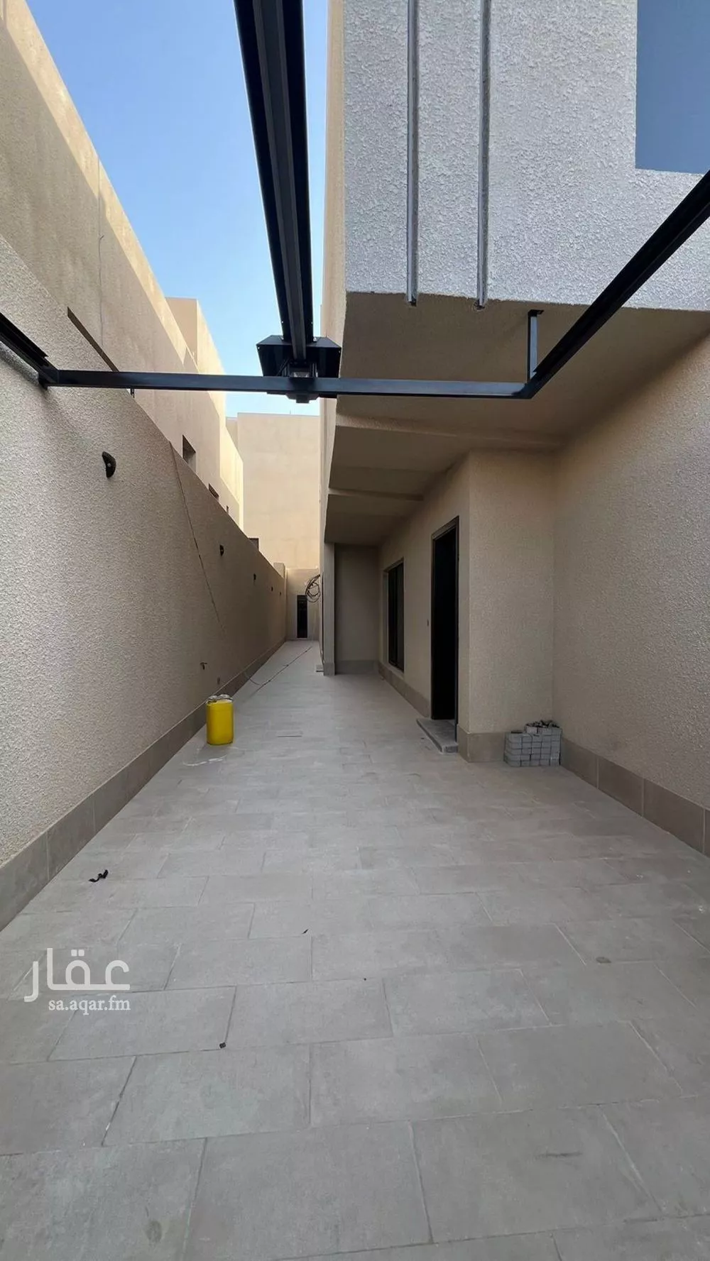 3 bedroom floor in King Fahd 11