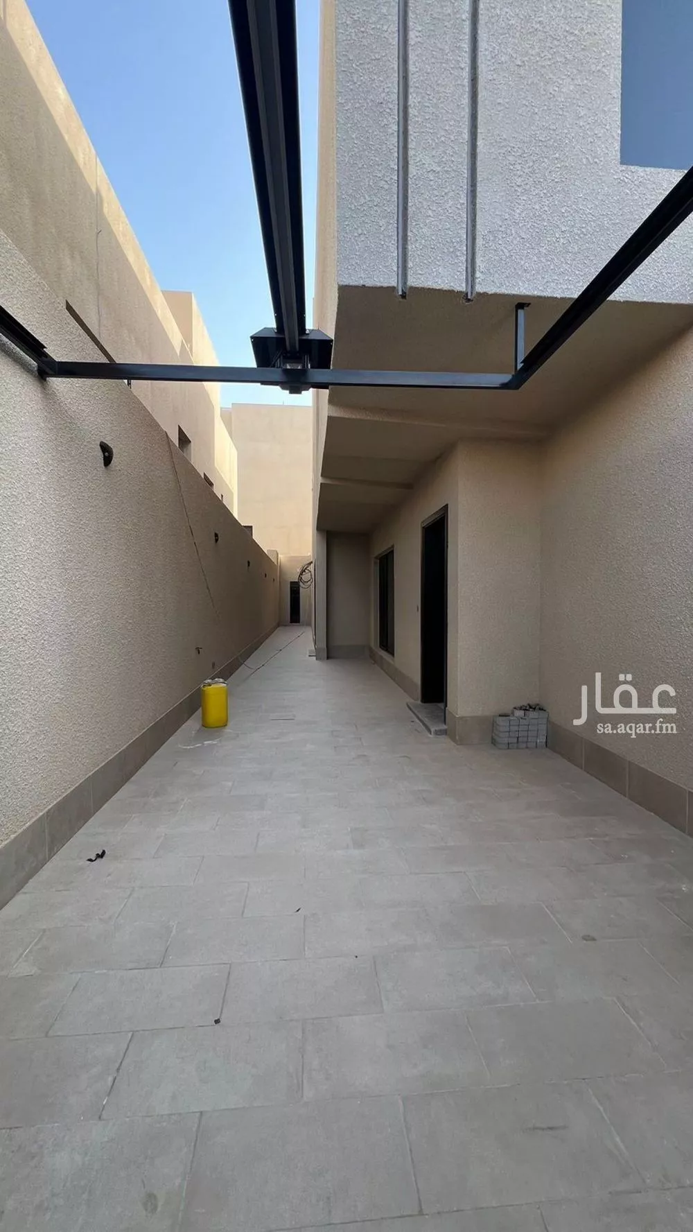 3 bedroom floor in King Fahd 13