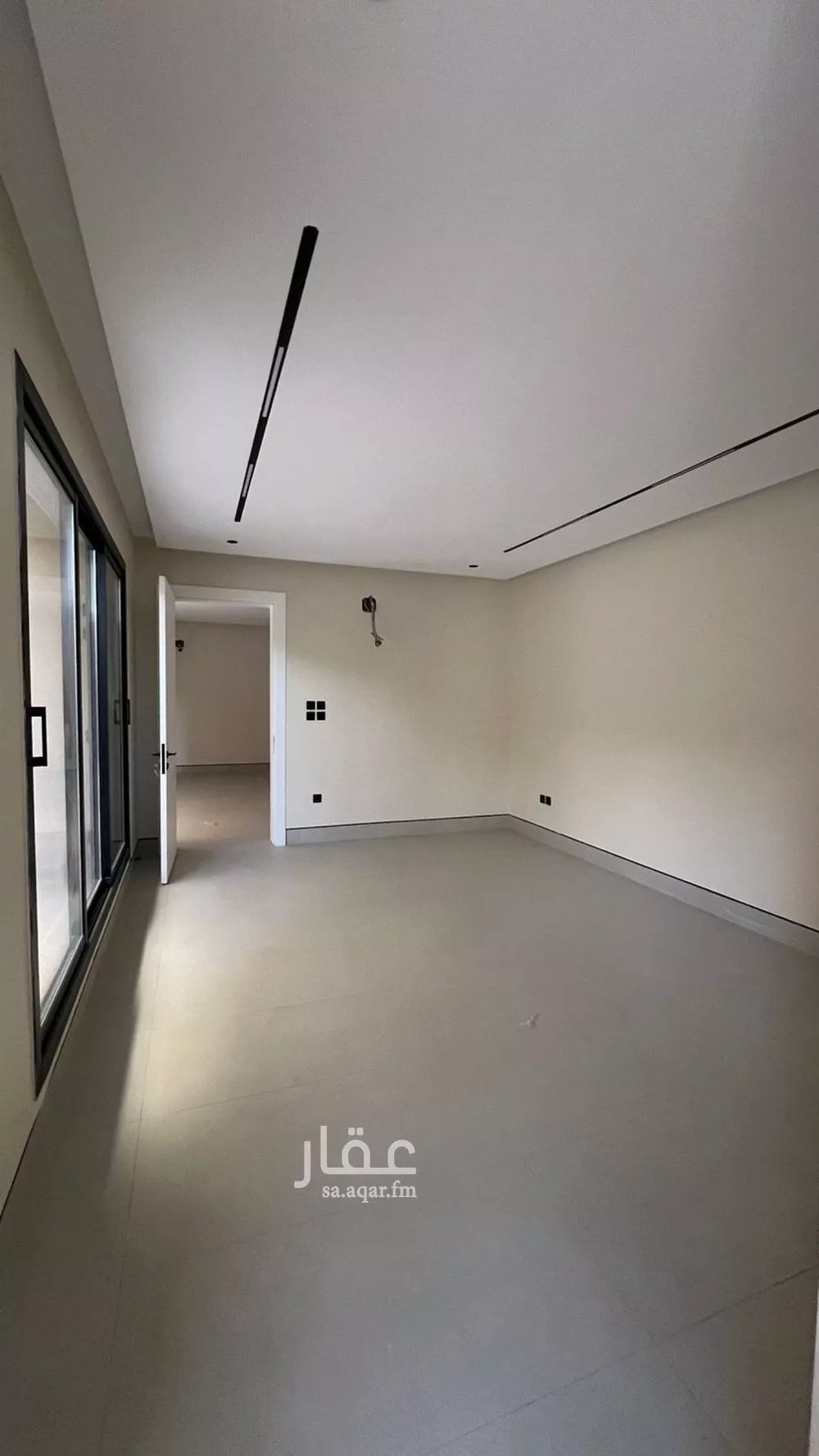3 bedroom floor in King Fahd 20