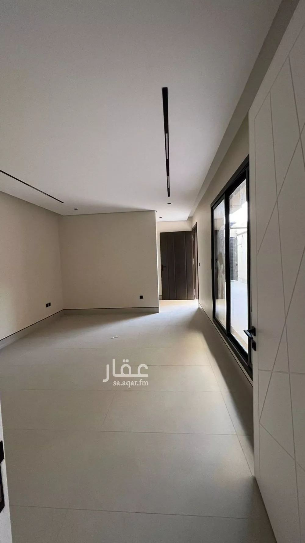 3 bedroom floor in King Fahd 7