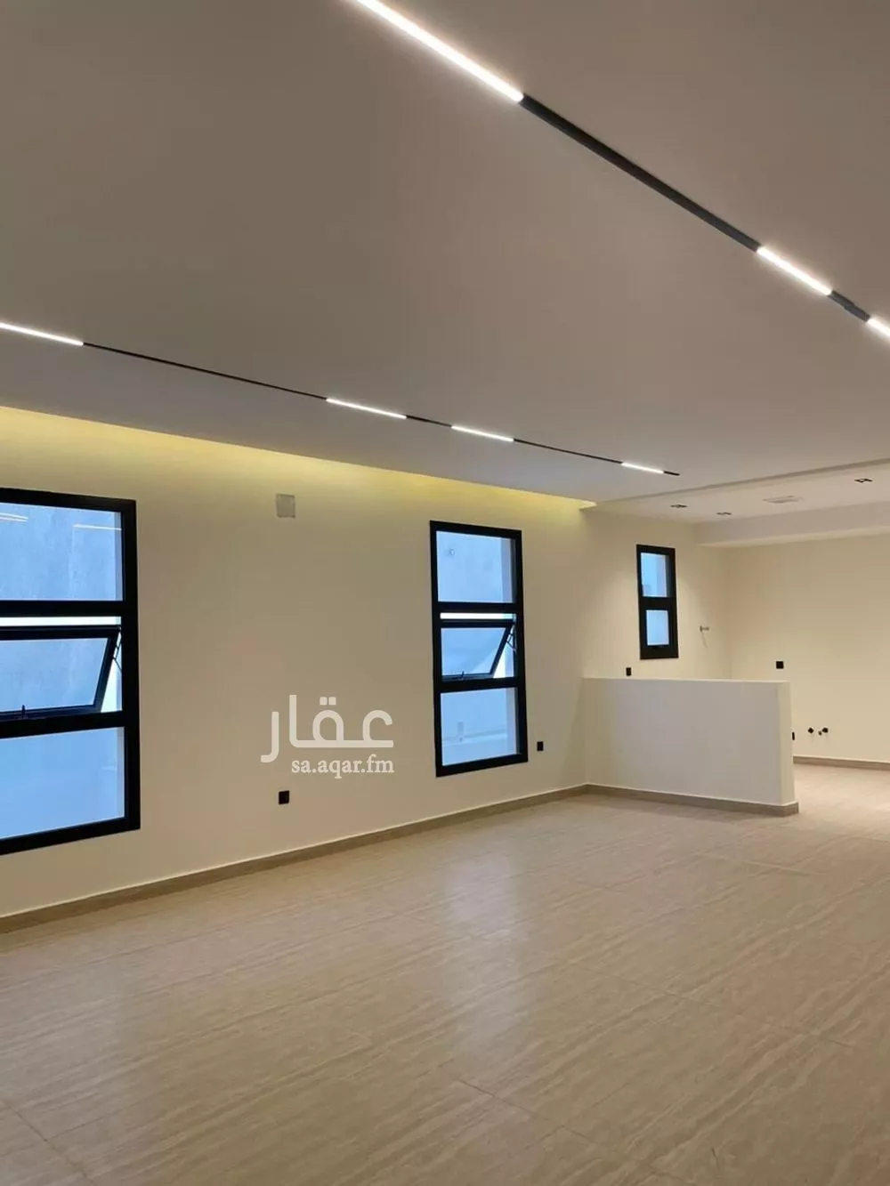 3 bedroom floor in As Suwaidi Al Gharabi 9