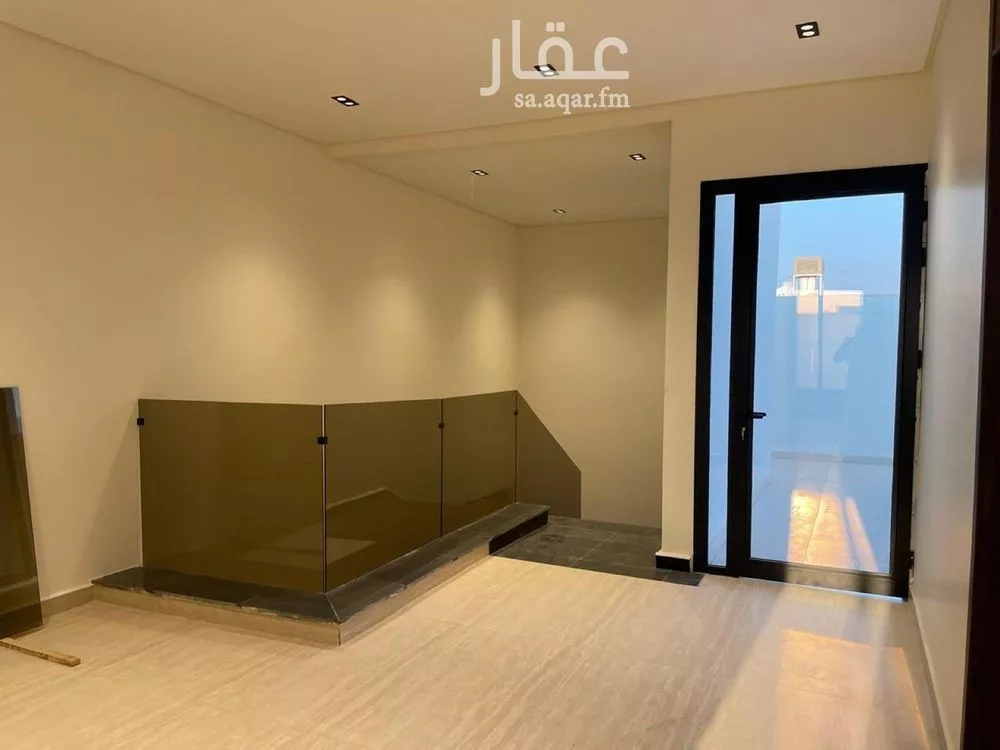 دور 3 غرف في السويدي الغربي 14