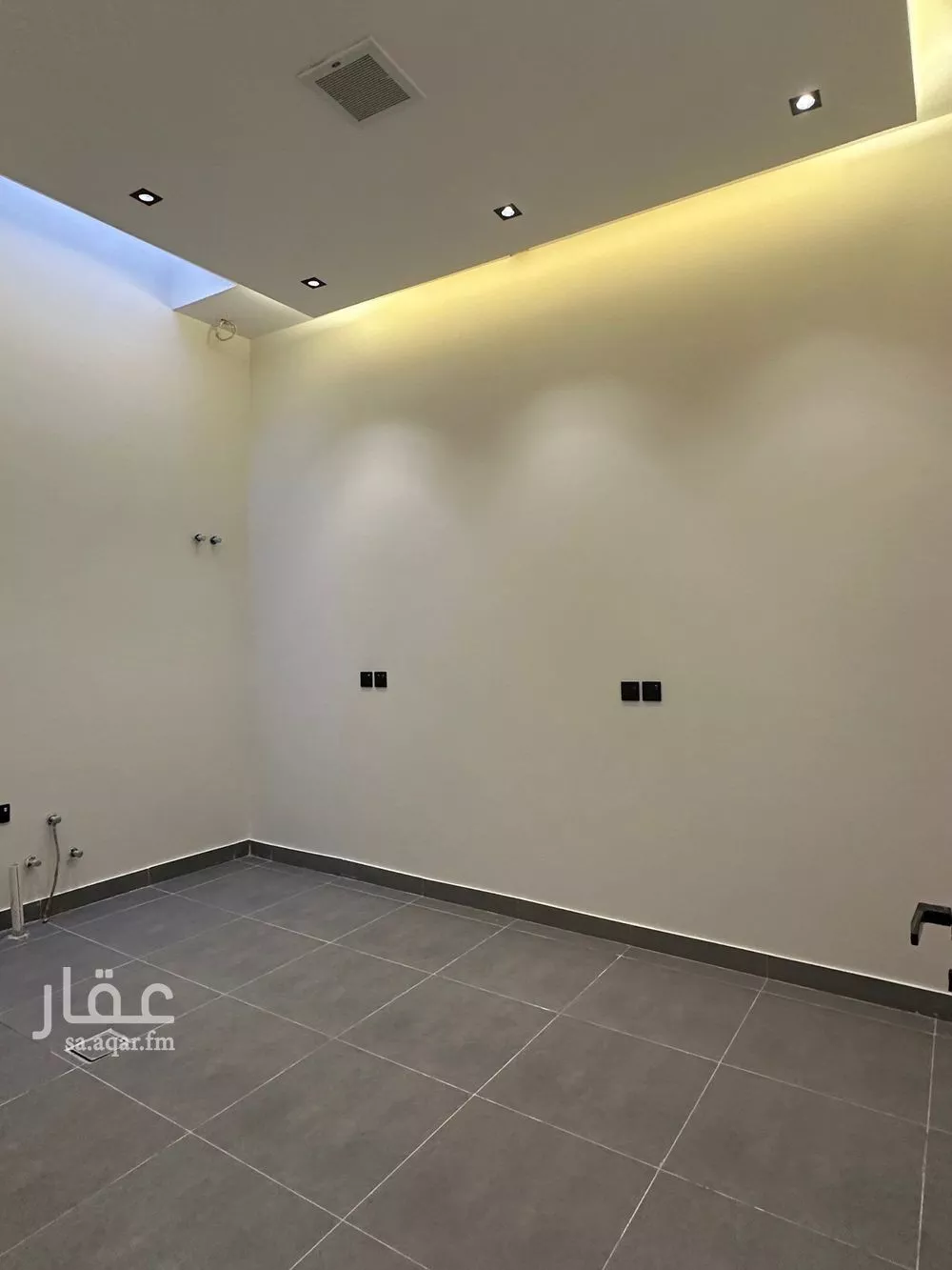 دور 4 غرف في النرجس 5