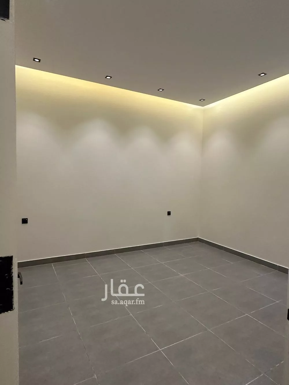 دور 4 غرف في النرجس 7