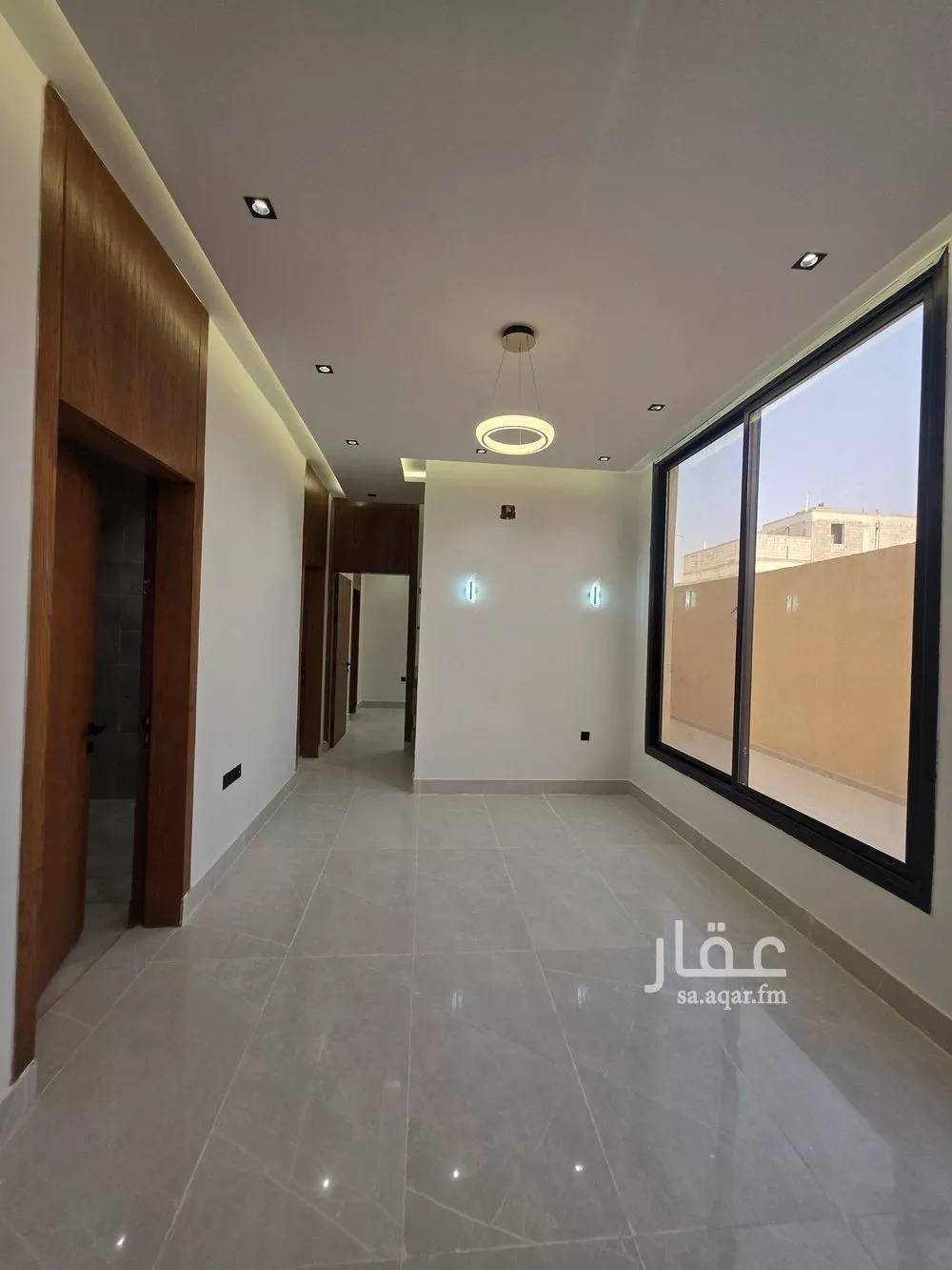 دور 5 غرف في طيبة 17