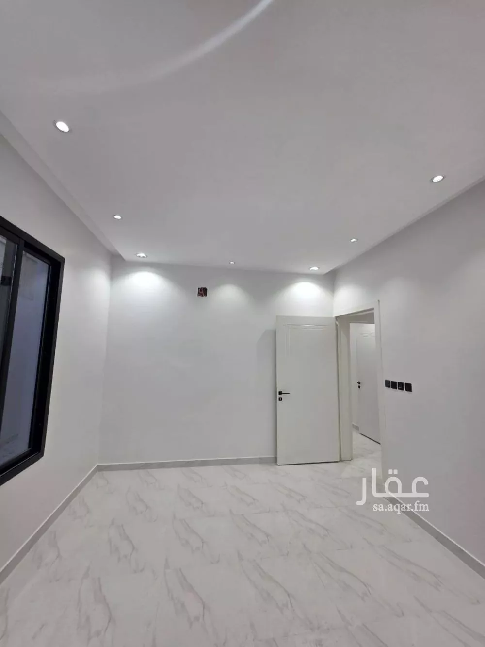 دور 7 غرف في السويدي 8