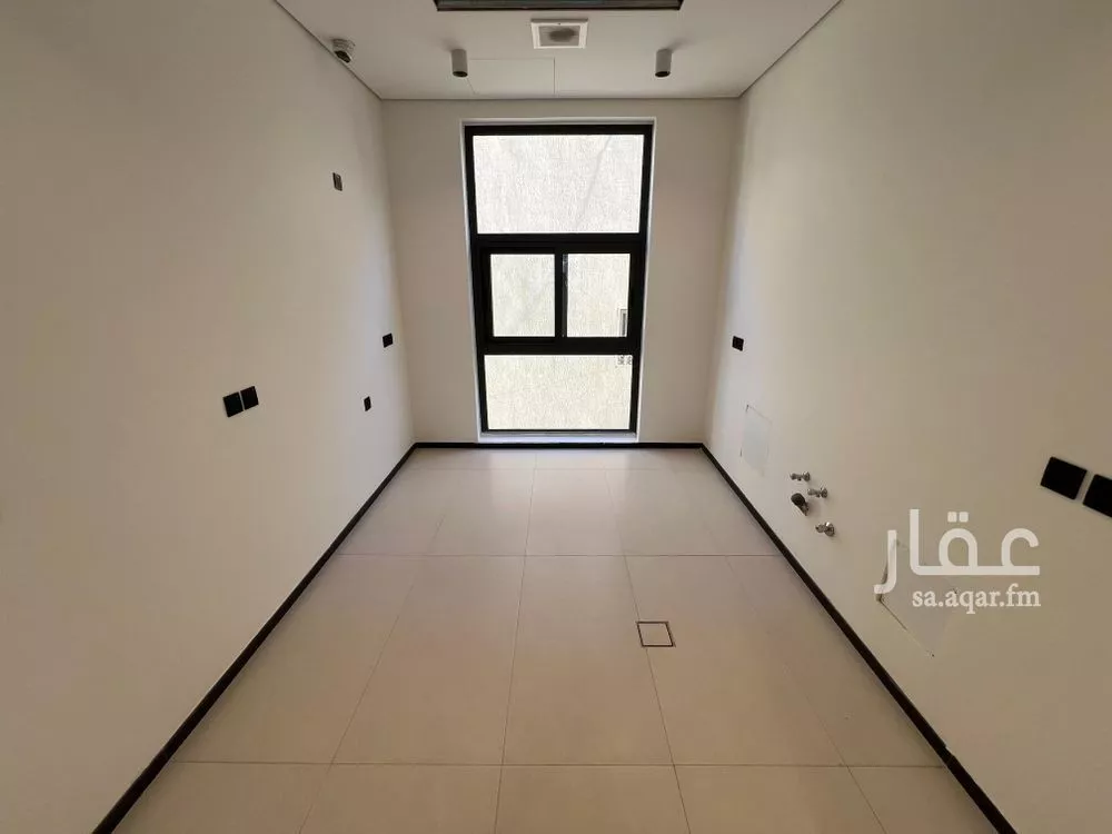 دور 4 غرف في النرجس 14