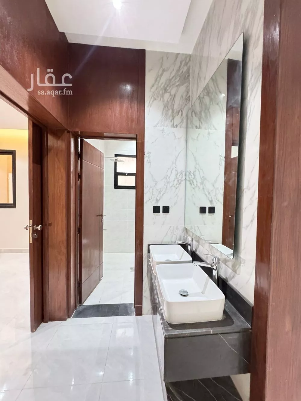 5 bedroom floor in Dahiat Namar 15