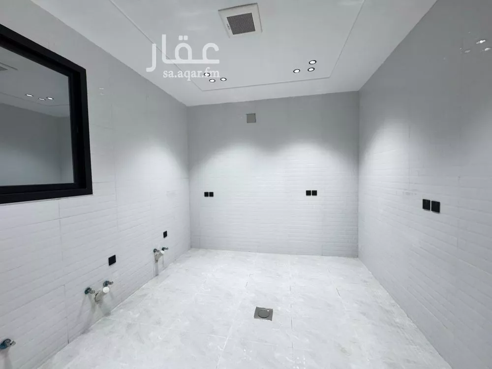 5 bedroom floor in Dahiat Namar 6