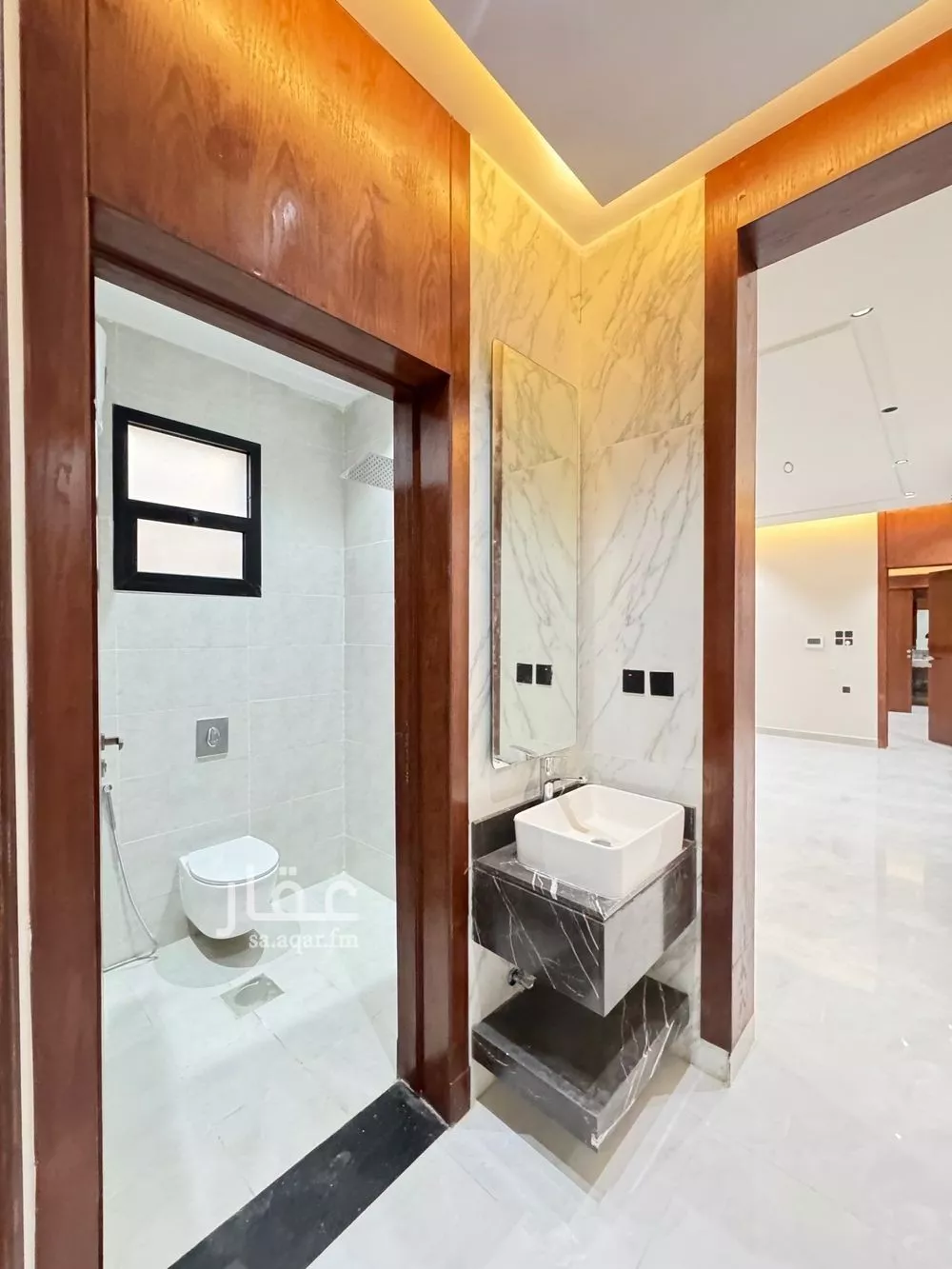 5 bedroom floor in Dahiat Namar 10