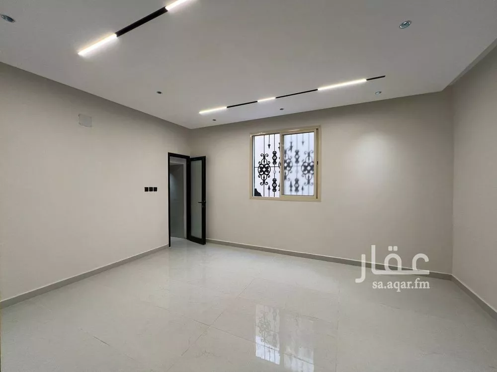 دور 8 غرف في طويق 23