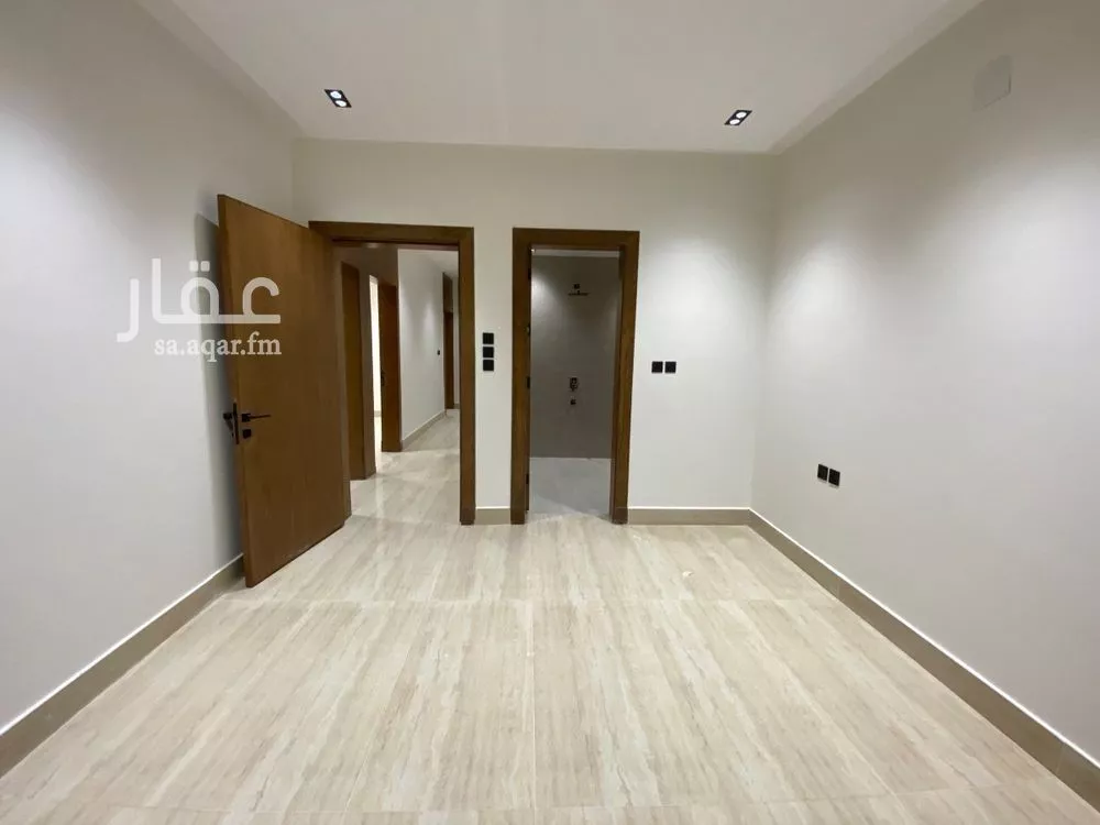 3 bedroom floor in Okaz 3