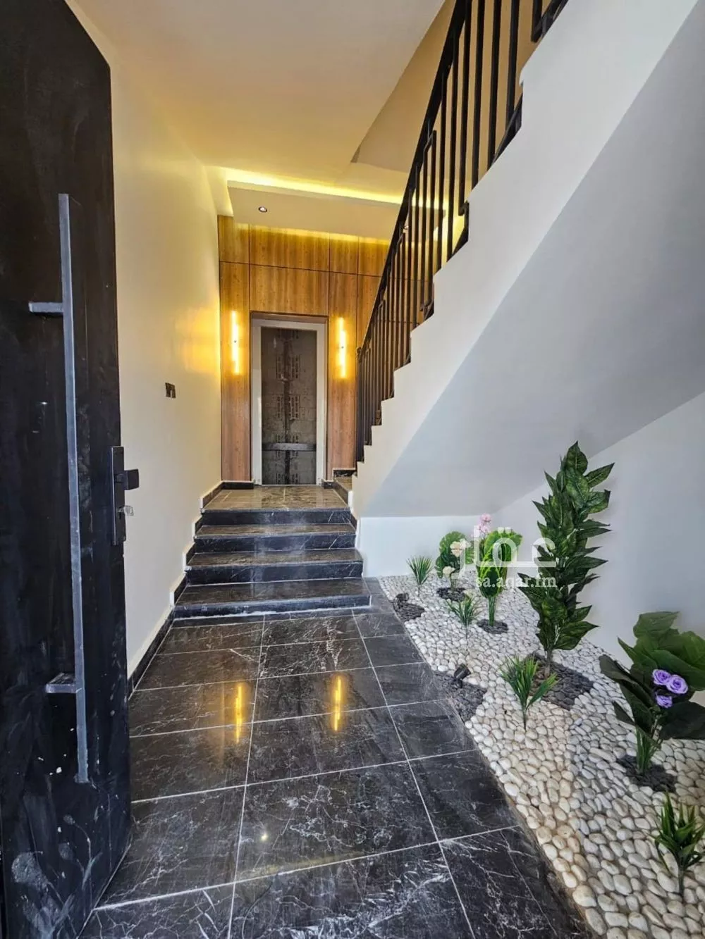 3 bedroom floor in Tuwaiq 3