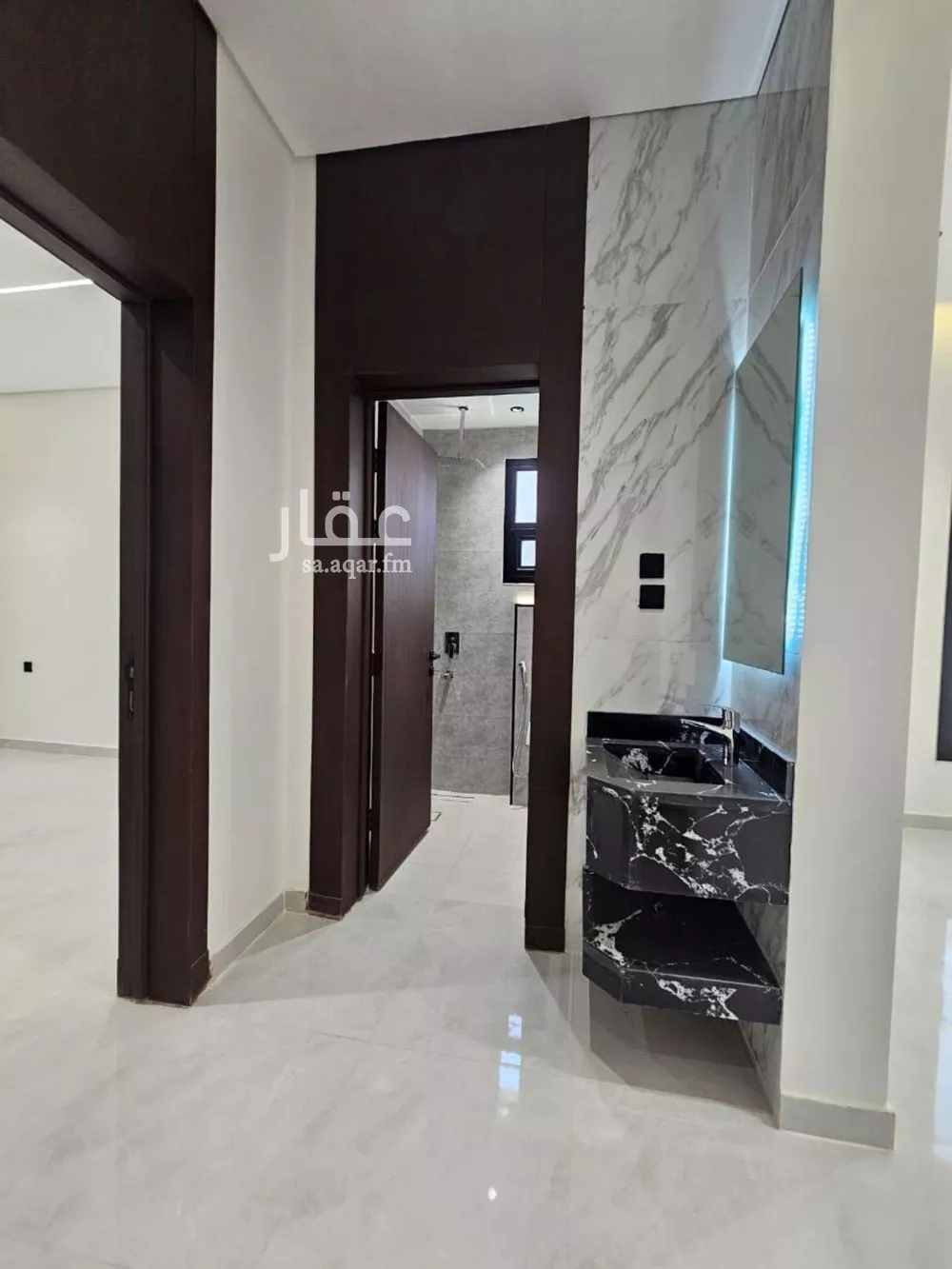 3 bedroom floor in Tuwaiq 7