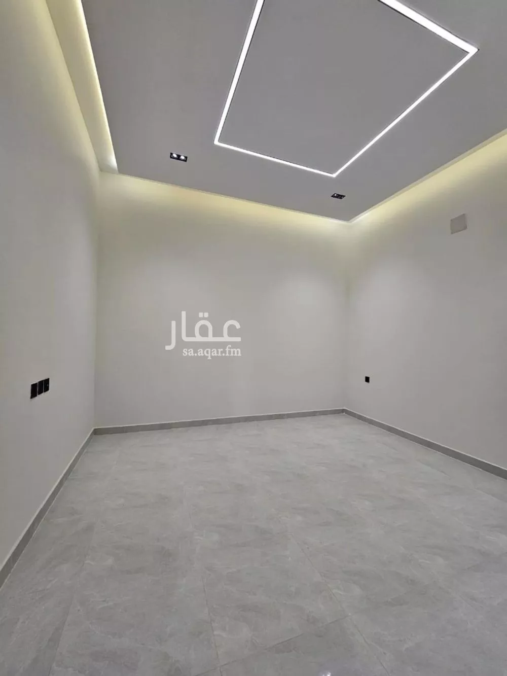 3 bedroom floor in Tuwaiq 9