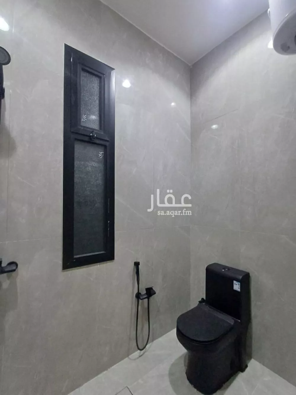 4 bedroom floor in Al Janadriyah 5