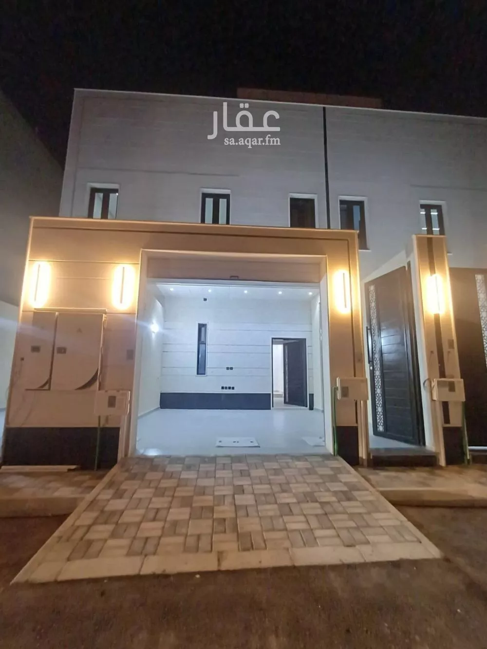 4 bedroom floor in Al Janadriyah 6