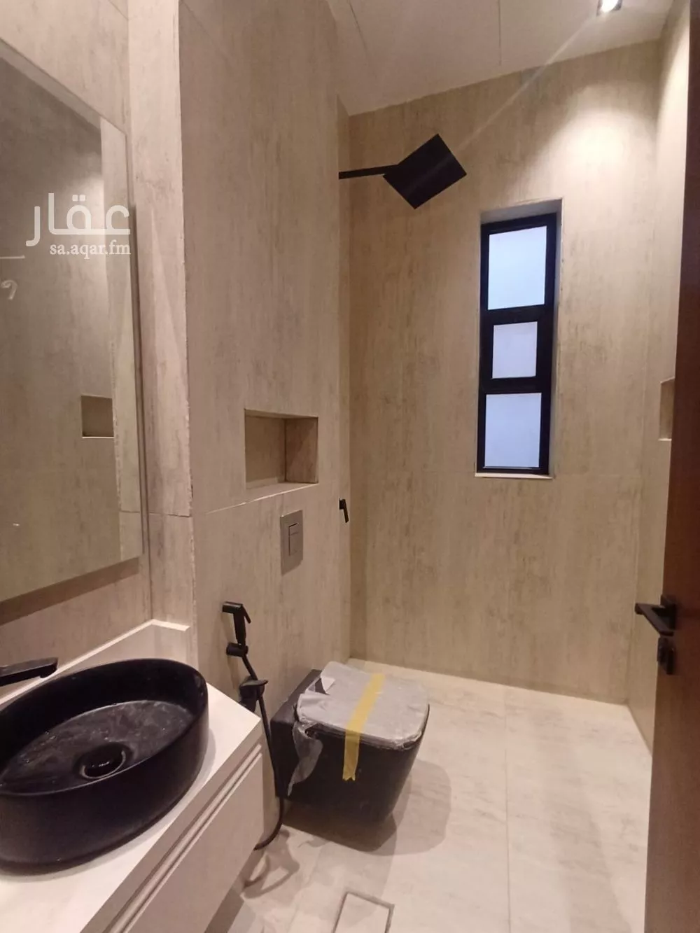 5 bedroom floor in Ash Sharq 7