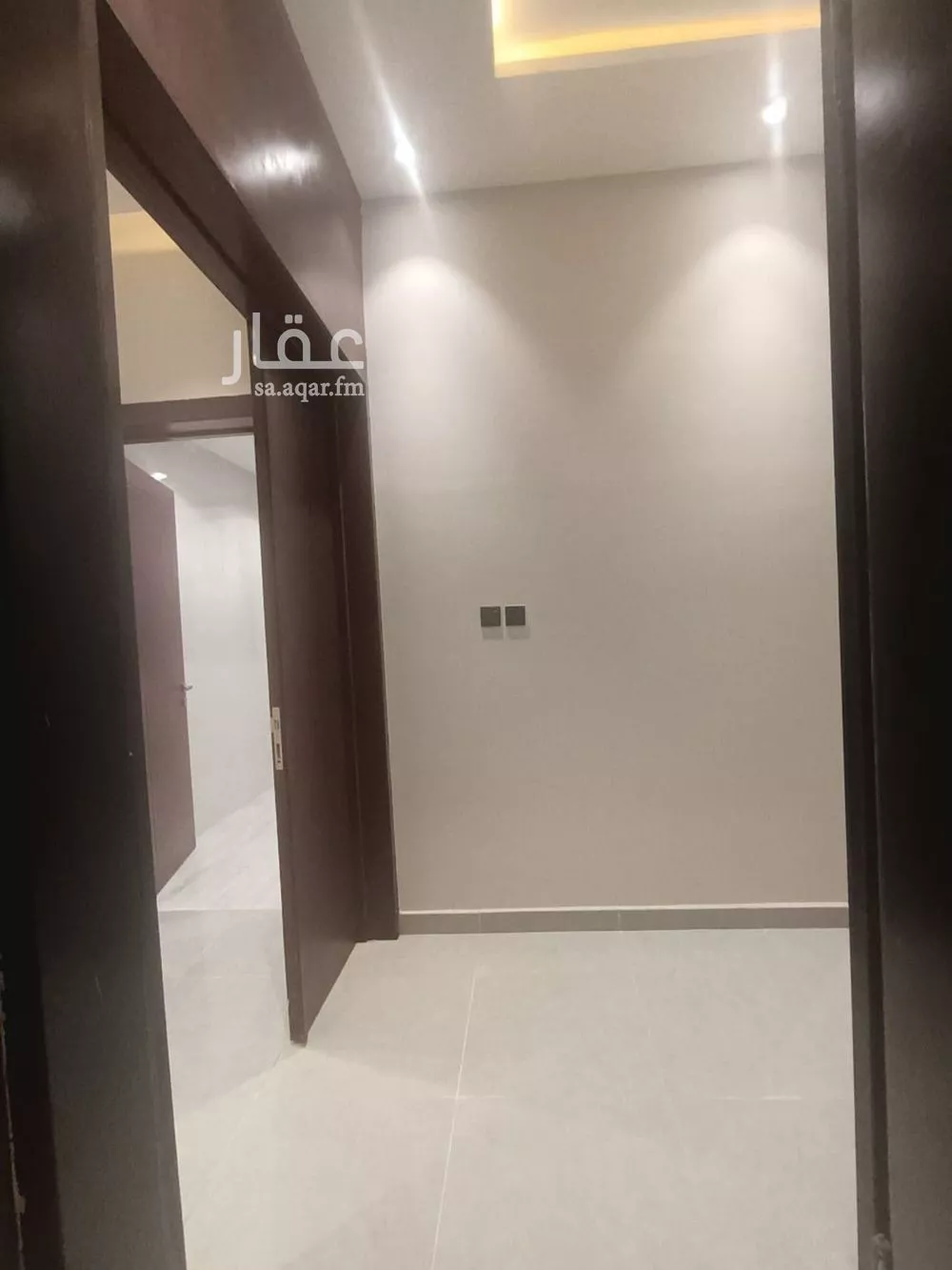 4 bedroom floor in Al Janadriyah 11