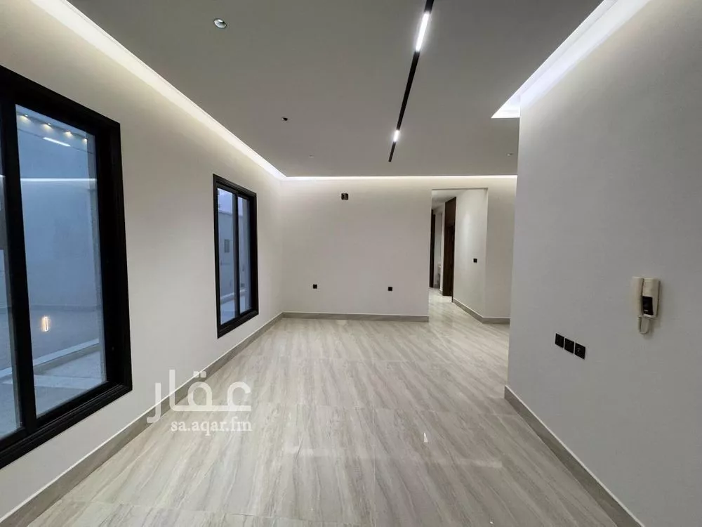 3 bedroom floor in Dirab 20