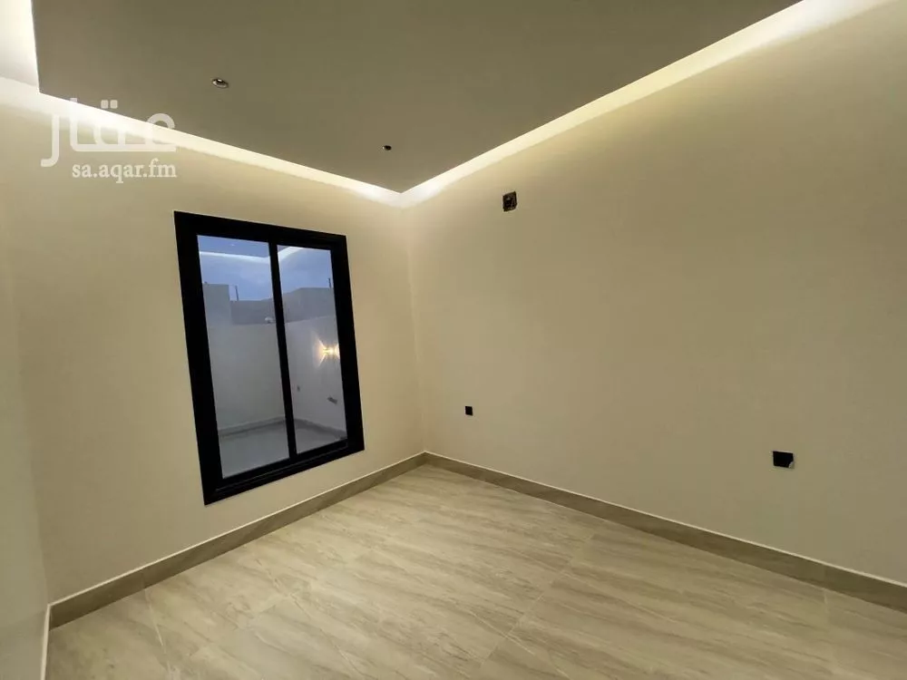 3 bedroom floor in Dirab 7