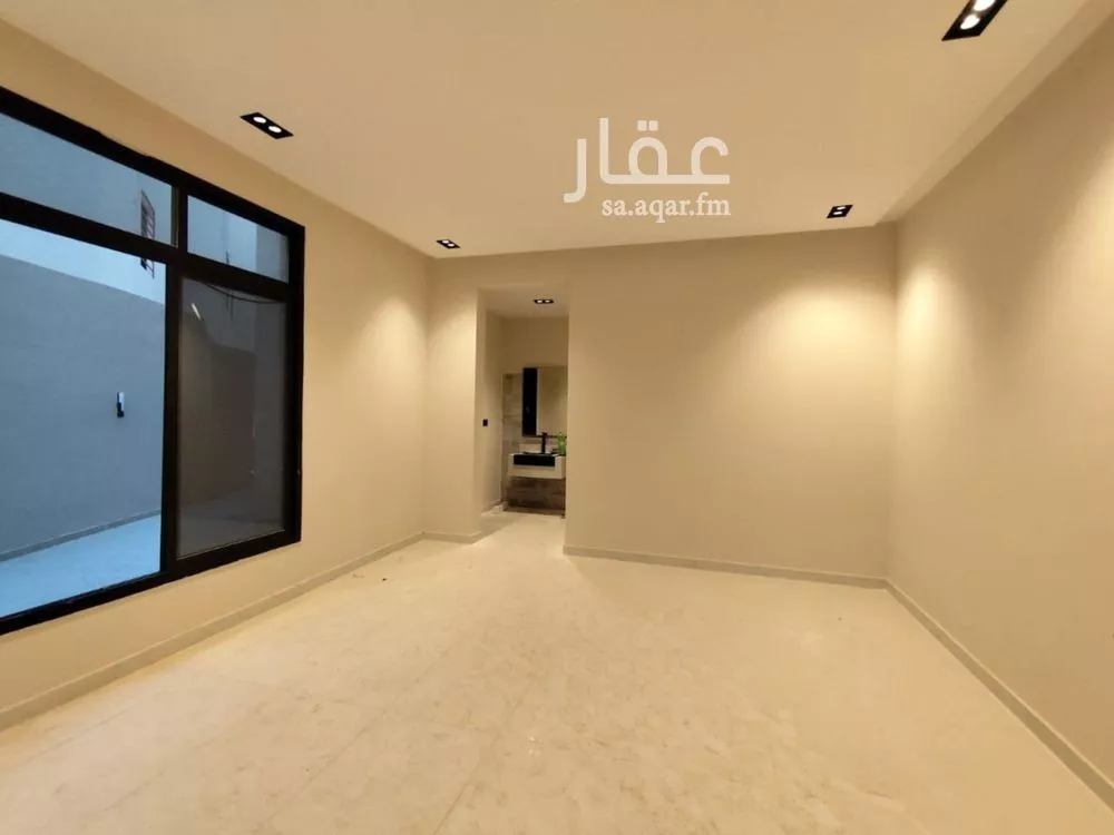 دور 4 غرف في بدر 8