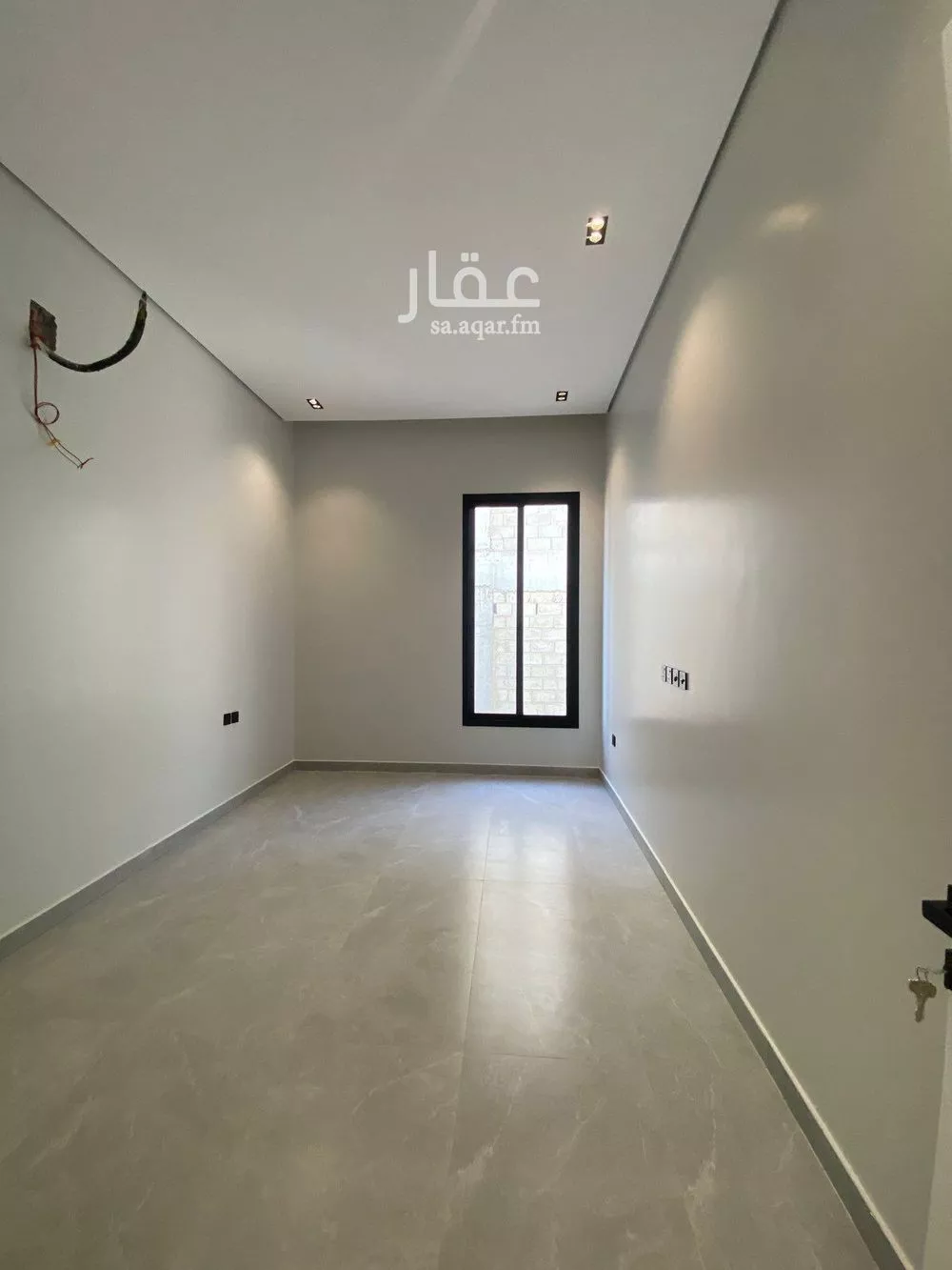 دور 4 غرف في النرجس 13