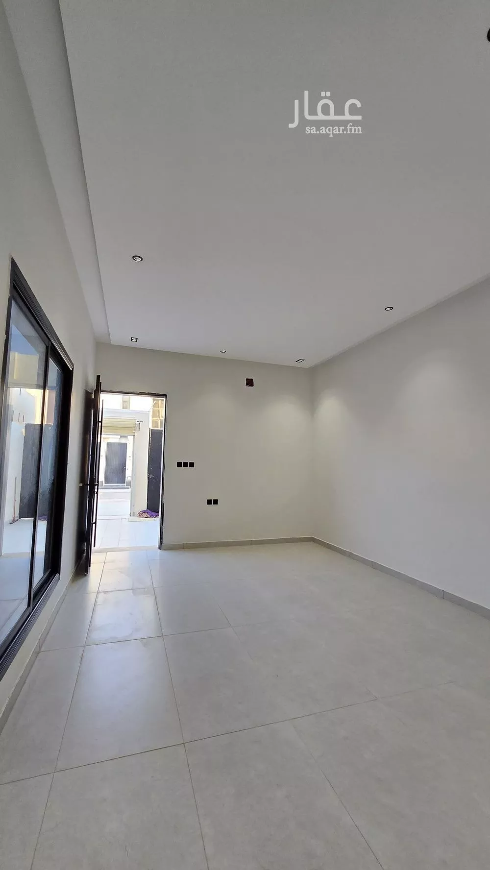 6 bedroom floor in Okaz 10