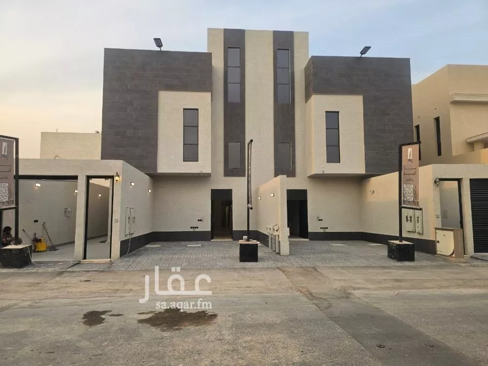 دور 3 غرف في العارض 10