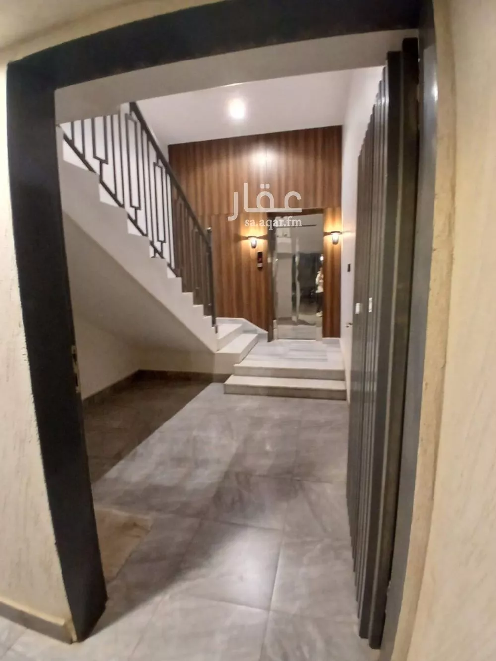 3 bedroom floor in Al Yarmouk 15