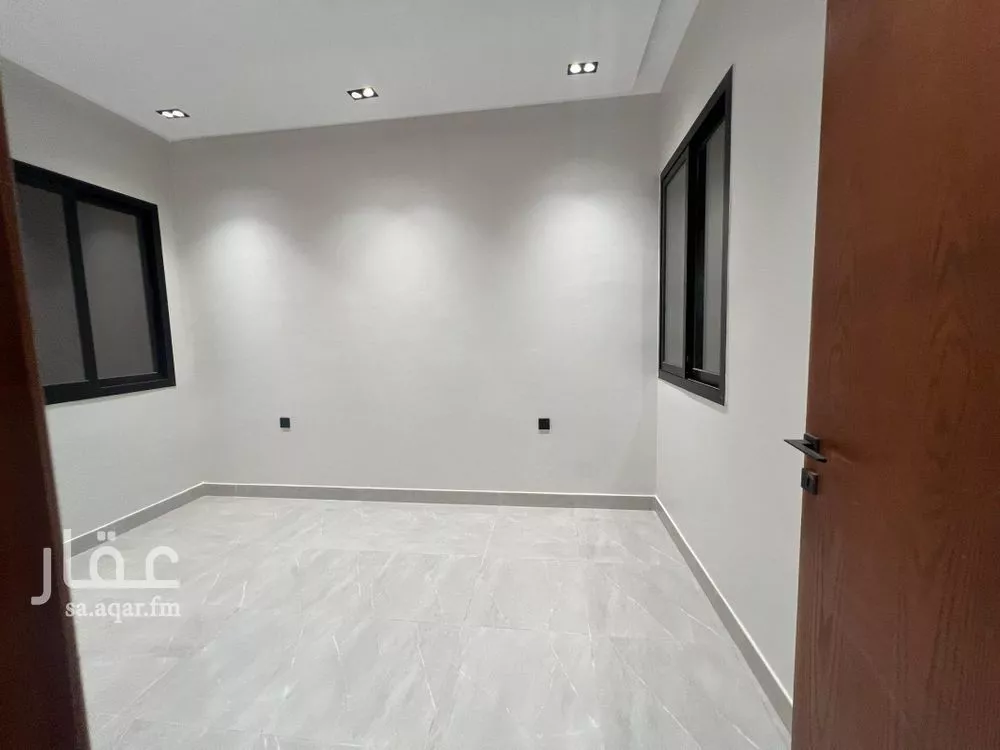 دور 5 غرف في طويق 8