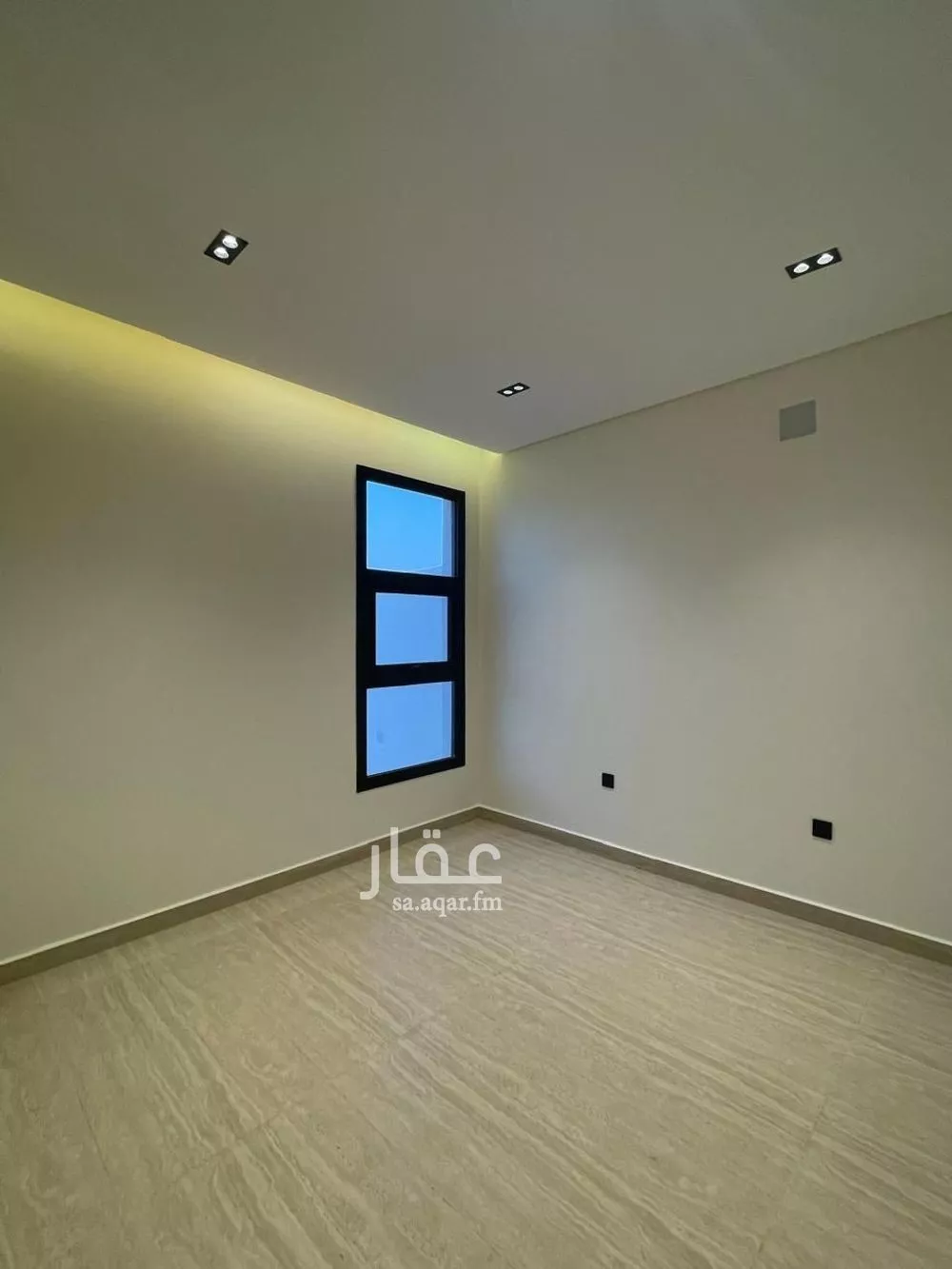 3 bedroom floor in As Suwaidi Al Gharabi 13