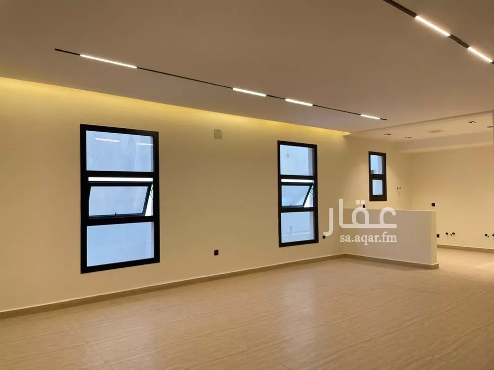 3 bedroom floor in As Suwaidi Al Gharabi 5