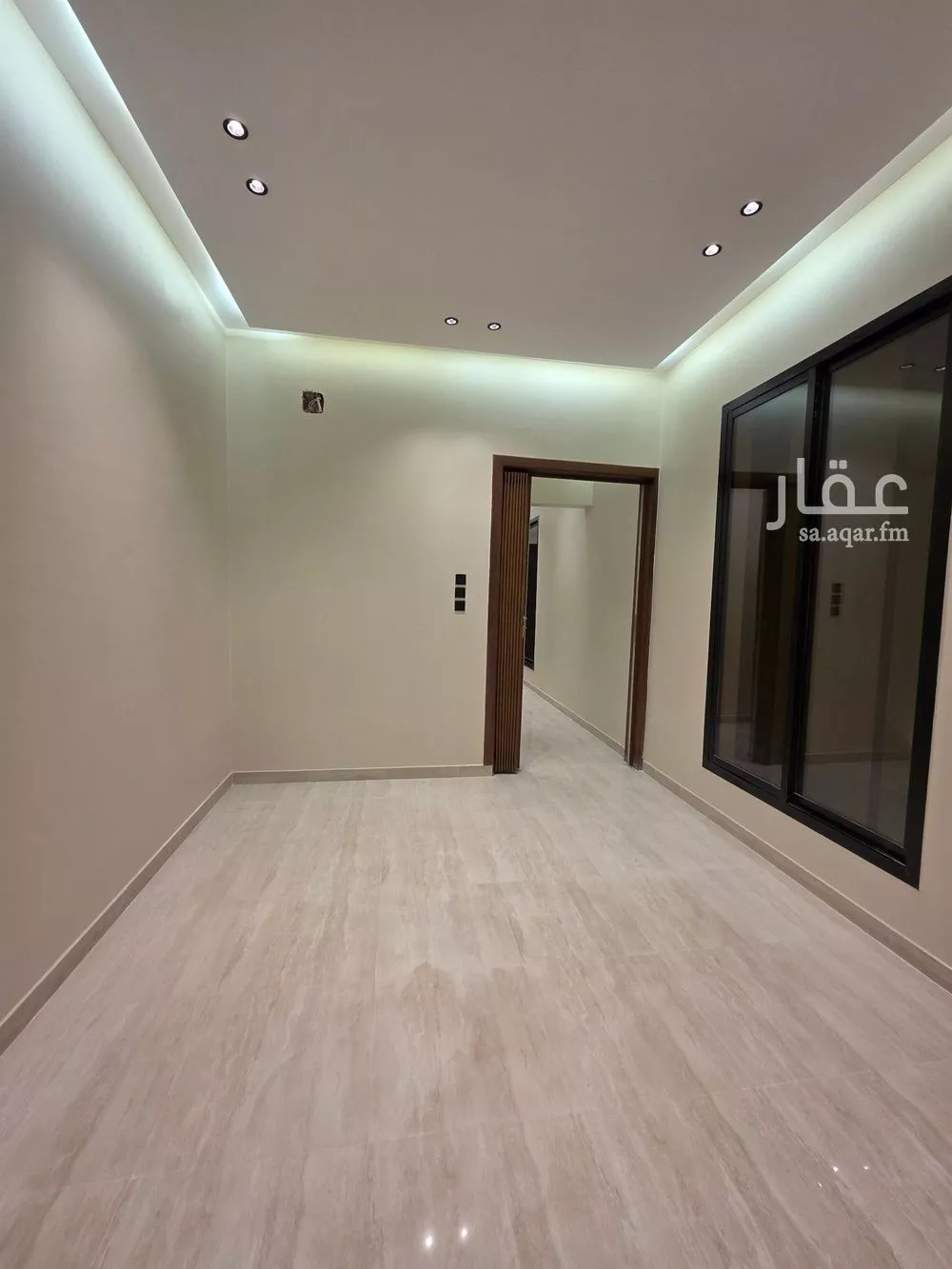 5 bedroom floor in Dirab 13