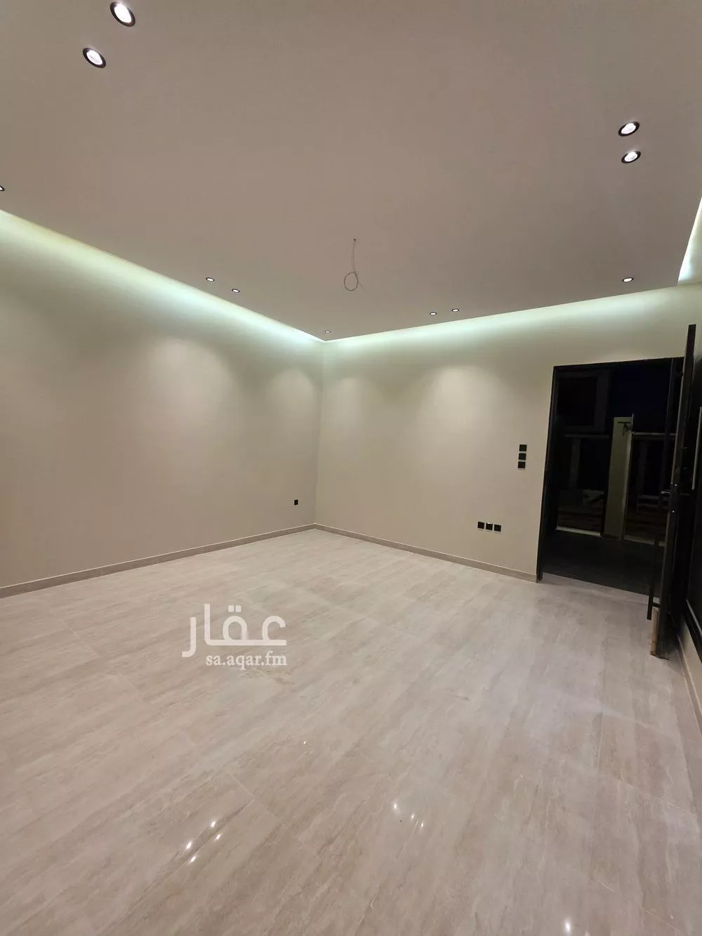 5 bedroom floor in Dirab 6
