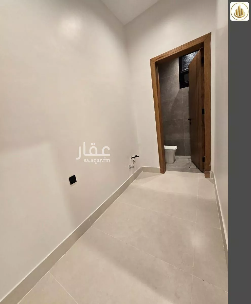 دور 4 غرف في الجنادرية 9