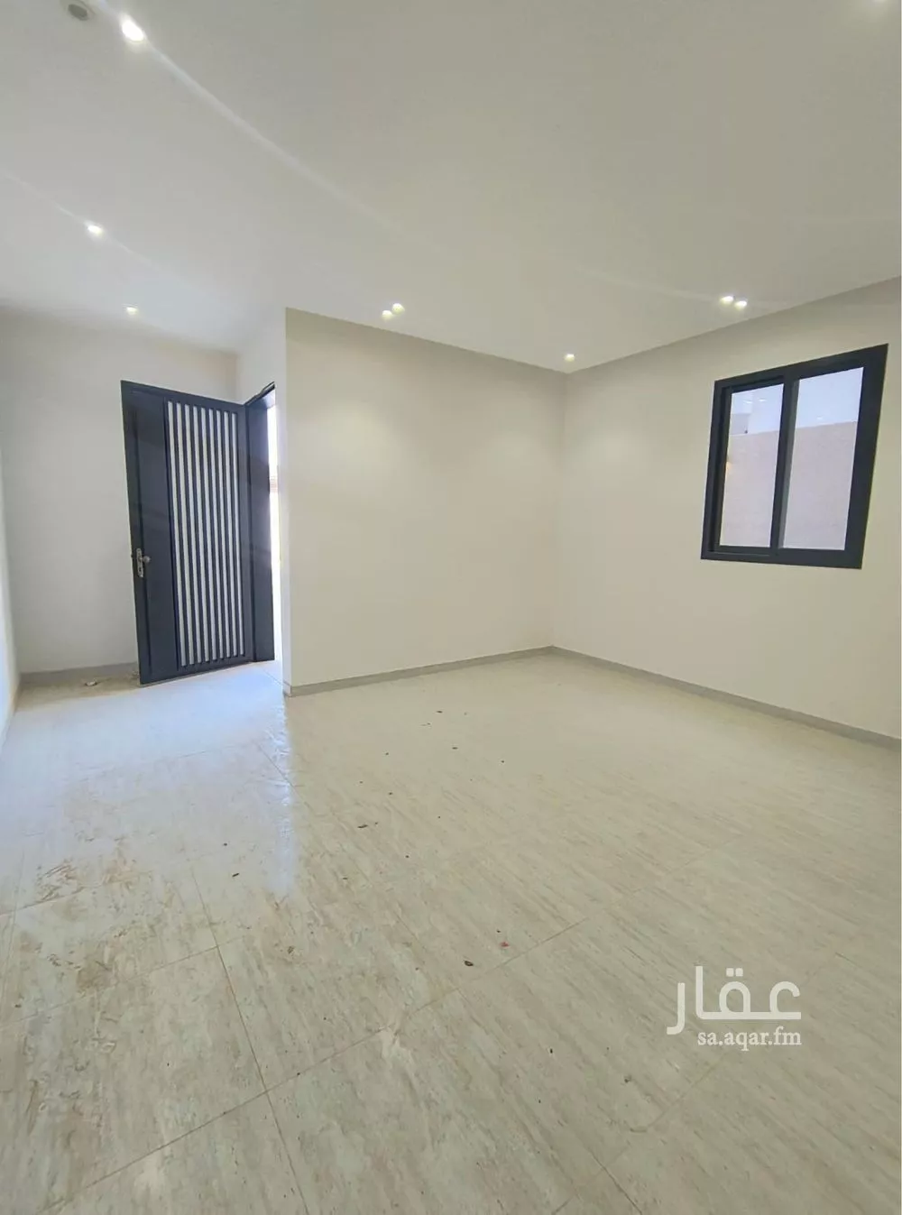 5 bedroom floor in Dahiat Namar 11