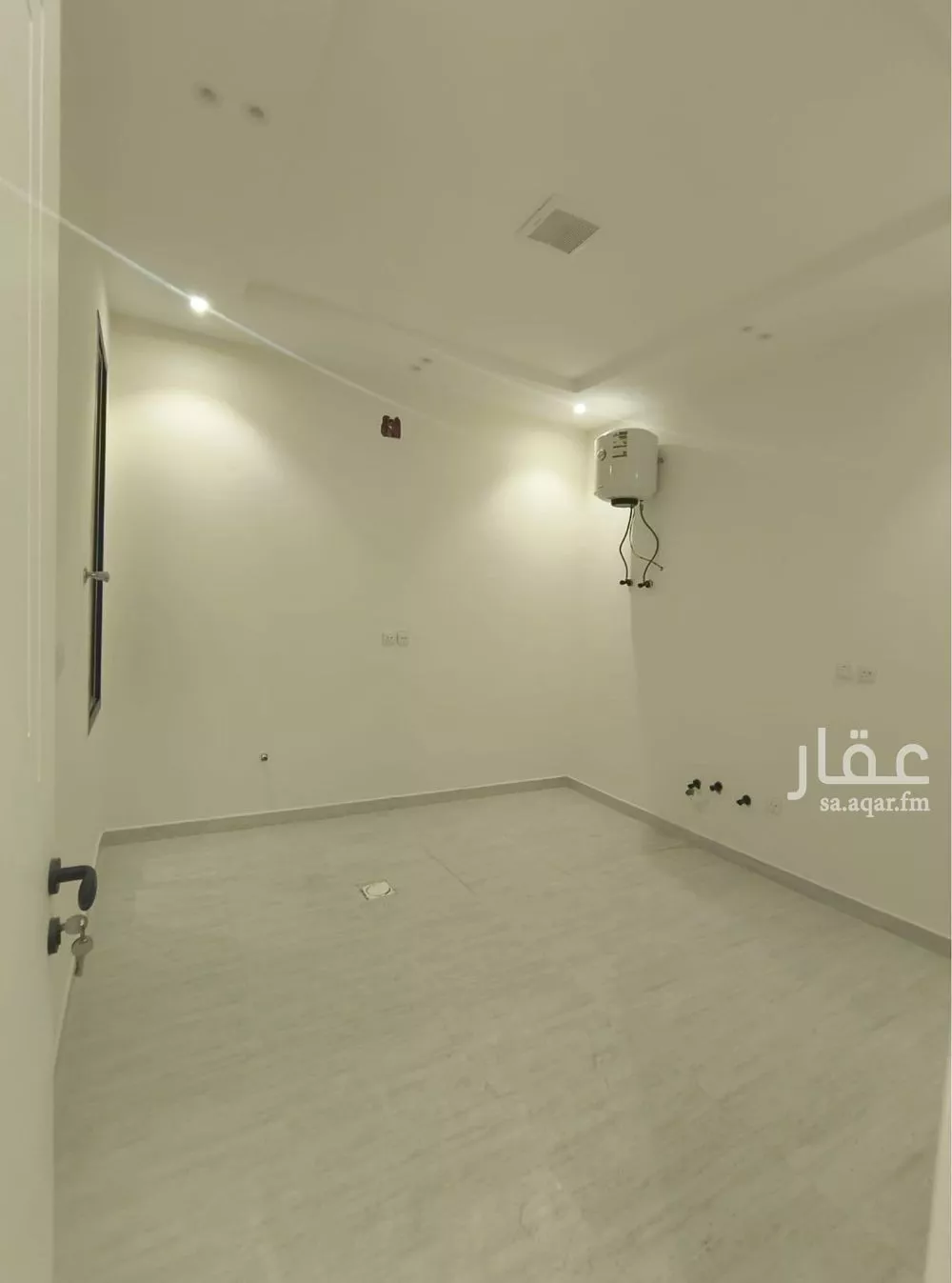 5 bedroom floor in Dahiat Namar 6