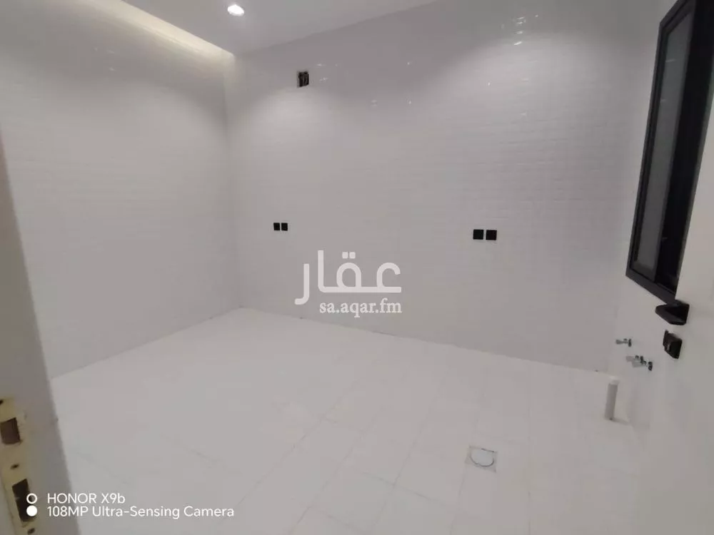 6 bedroom floor in As Suwaidi 8