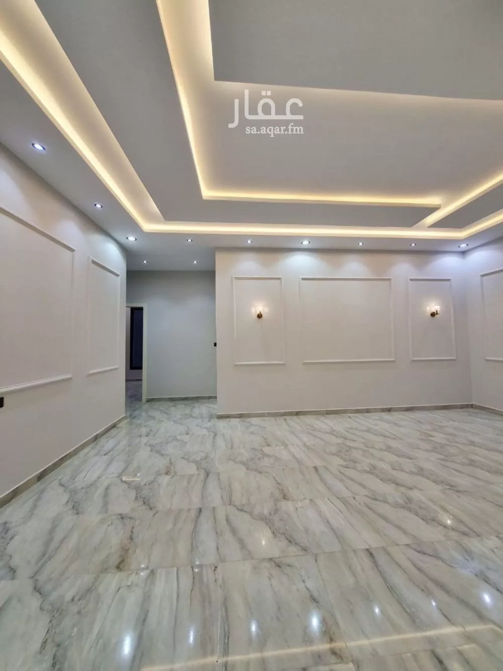4 bedroom floor in Tuwaiq 11