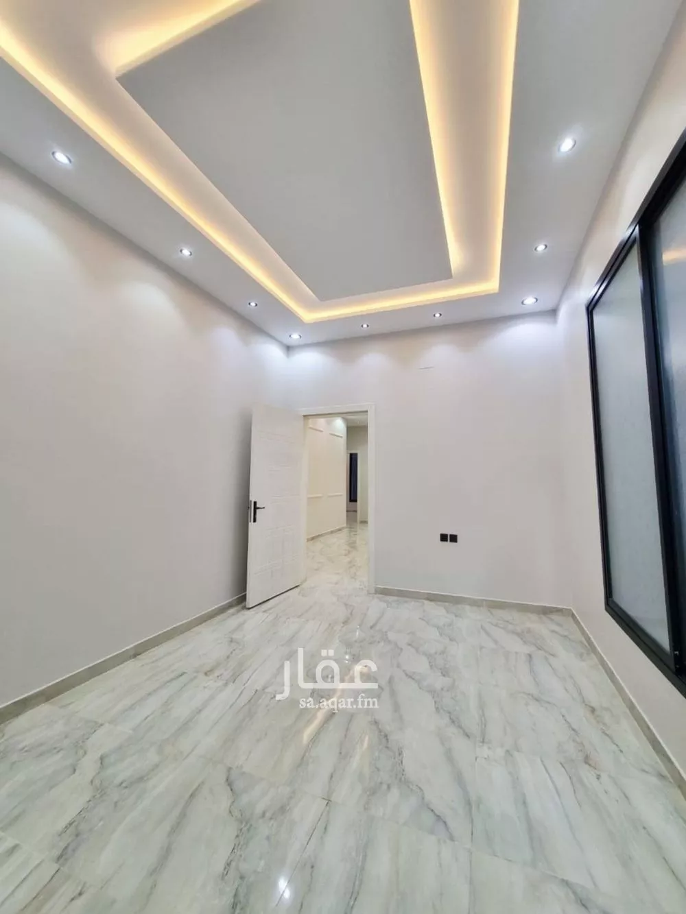 4 bedroom floor in Tuwaiq 12