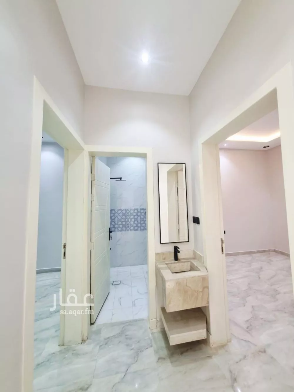 4 bedroom floor in Tuwaiq 13